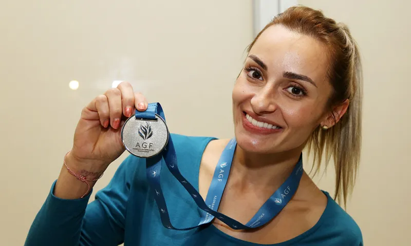Μιλλούση: «Πρώτη φορά μετά τα 5 μου...» (pics)