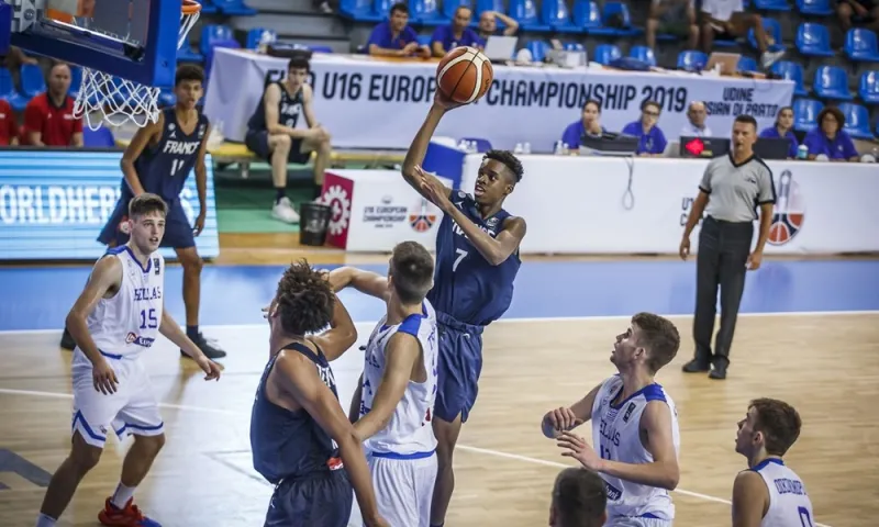 Εθνική Παίδων: Ελλάδα-Γαλλία 54-59