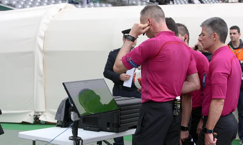 VAR: Θετικό το τεστ που έγινε στη Λαμία