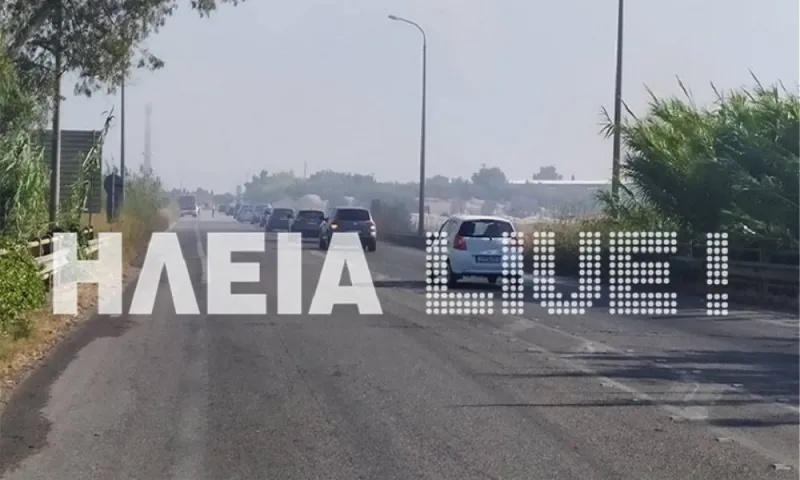 Φωτιά στη Νέα Μανωλάδα: Κλειστή η εθνική Πατρών-Πύργου
