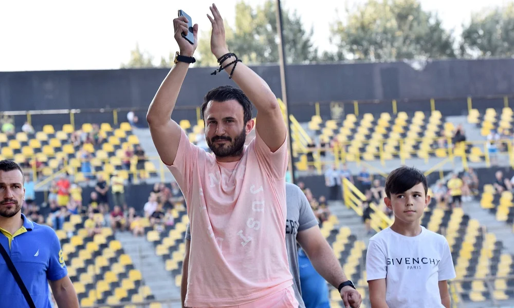 Άρης: Το μήνυμα του Καρυπίδη για Μόλντε (pic)