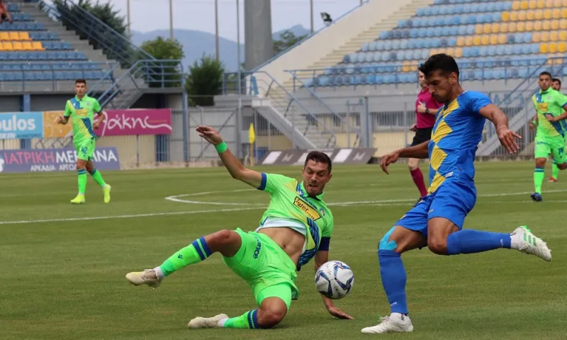 Αστέρας Τρίπολης - Παναιτωλικός 0-2: Καμπανάκια και χαμόγελα