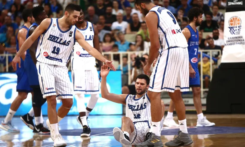 Εθνική: Χωρίς Παπανικολάου-Παπαπέτρου με Σερβία