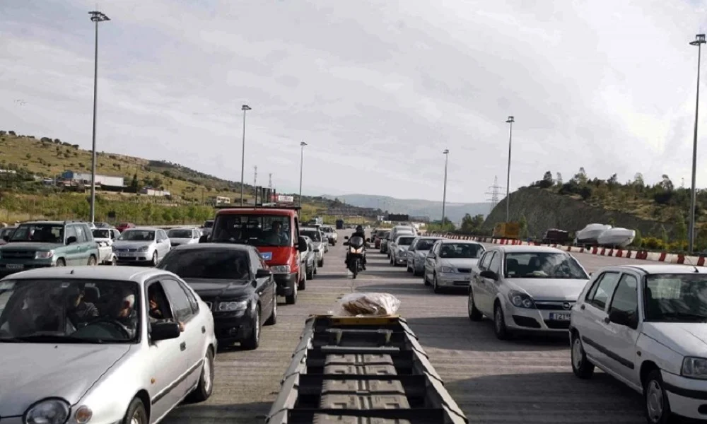 Δεκαπενταύγουστος: Άρχισε η επιστροφή των αδειούχων