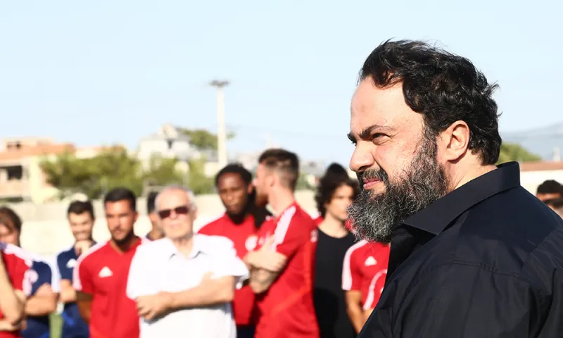 Ολυμπιακός - Αγιασμός: Παρουσία Μαρινάκη (pics)