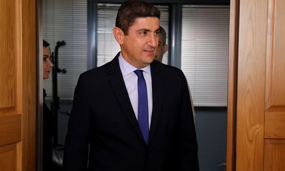 Αυγενάκης: «Δεν ξεκίνησε καλά το VAR»