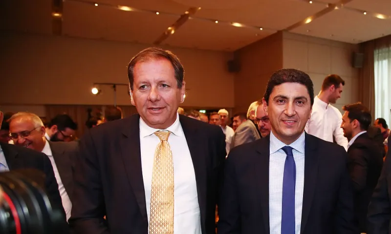 ΑΕΚ: Συνάντηση Αγγελόπουλου-Αυγενάκη με «φόντο» το γήπεδο