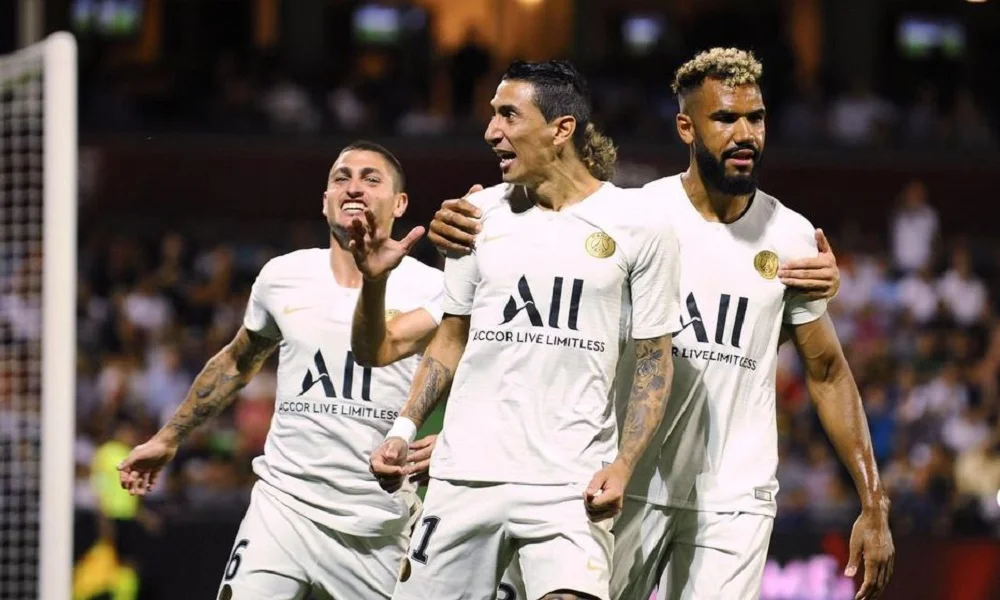 Ligue 1: «Καθάρισε» από το ημίχρονο η Παρί