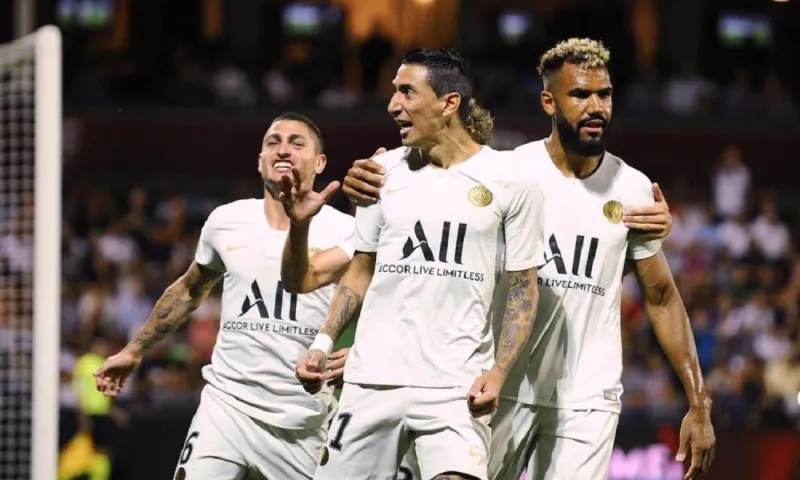 Ligue 1: «Καθάρισε» από το ημίχρονο η Παρί