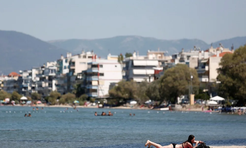 Καιρός: Ο Σεπτέμβριος μπαίνει με 35αρια