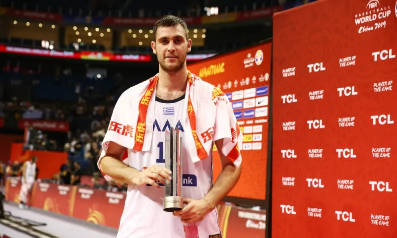 Ελλάδα - Μαυροβούνιο 85-60: Παπαγιάννης MVP
