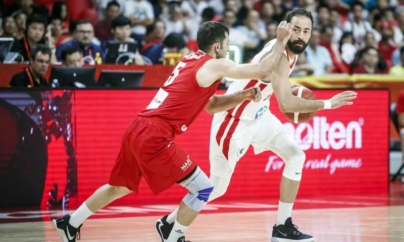 Τυνησία-Ιράν 79-67: Μεζρί και Ρολ το πήραν... πάνω τους