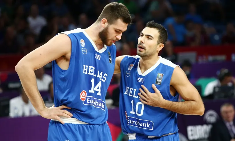 Βραζιλία – Ελλάδα: Φάση από… NBA με Σλούκα - Παπαγιάννη (vid)
