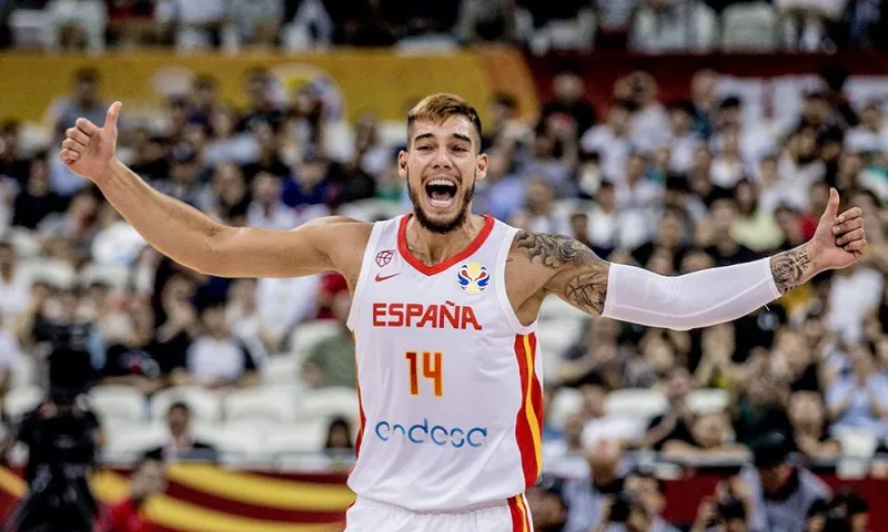 Ισπανία – Πολωνία 90-78: «Τρένο» η «ρόχα»