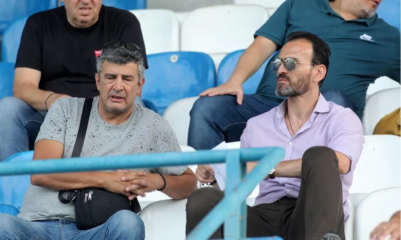 Νίκος Νταμπίζας: Είδε Μπουζούκη-Καμπετσή