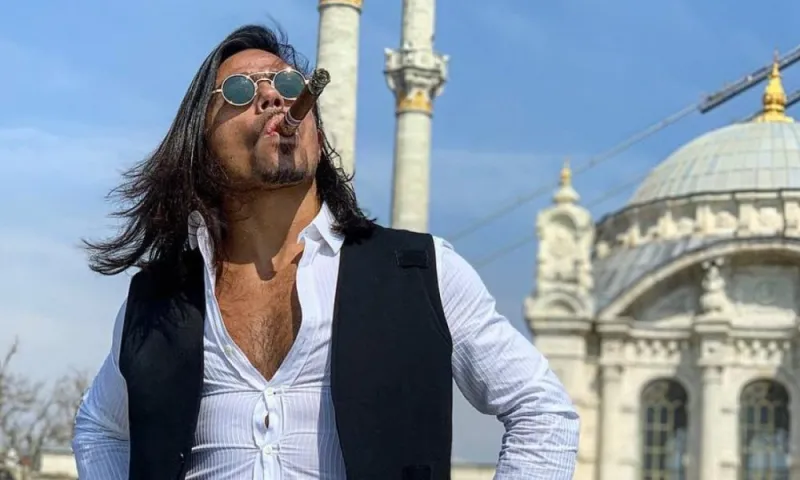 Νουσρέτ: Τρελός τζίρος στο εστιατόριο του στη Μύκονο