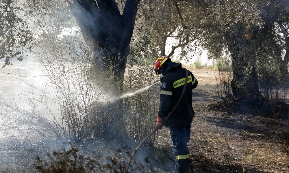 Φωτιά στην Ανδρίτσαινα: Νεκρός άντρας που συμμετείχε στην κατάσβεση