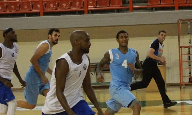 Λάρισα: Δικός της και ο Μπερχανιμέσκελ (vid)