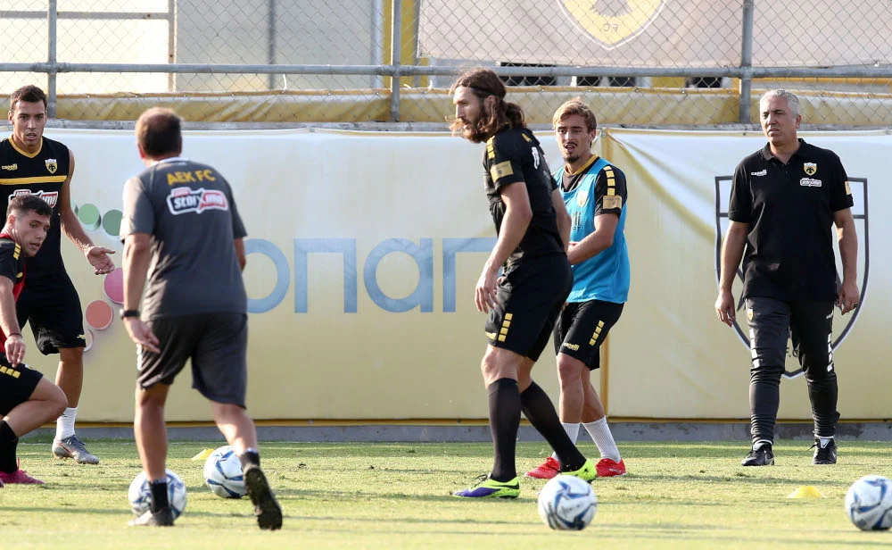 ΑΕΚ: Επιστρέφει στο 3-5-2 στο Αγρίνιο