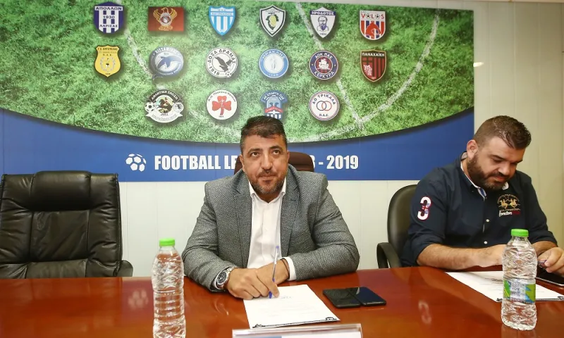 Λεουτσάκος: «Το πρωτάθλημα θα διακοπεί, αν...»