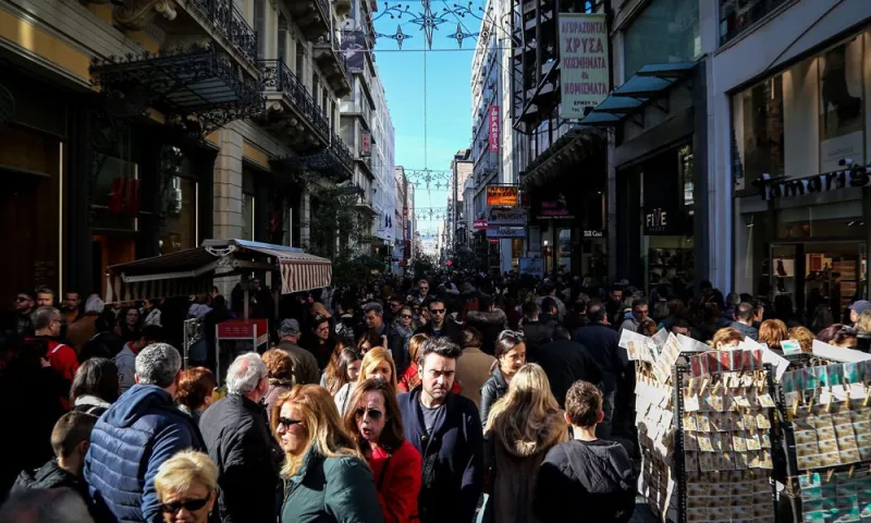 Απεργία: Παραλύει η χώρα την Τρίτη, ποιοι συμμετέχουν - Πώς θα κινηθούν τα μέσα μεταφοράς