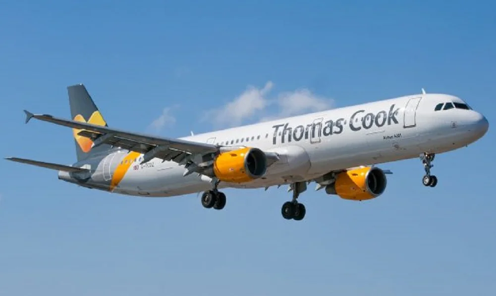 Thomas Cook: Έτσι έφτασε στο «λουκέτο» (vids)