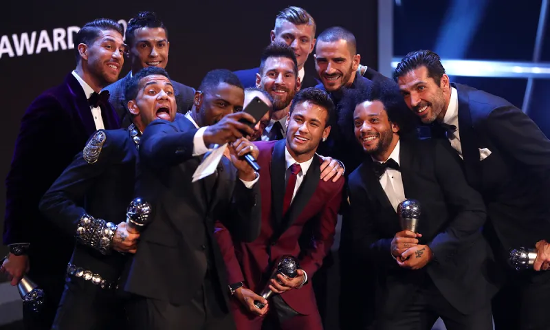 FIFA Best: Ο Κριστιάνο δεν ψήφισε Μέσι και Φαν Ντάικ! (pic)