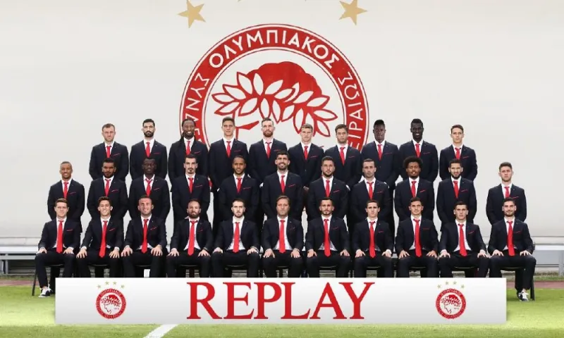 Η υπογραφή Replay ξανά στην επίσημη ενδυμασία του Ολυμπιακού