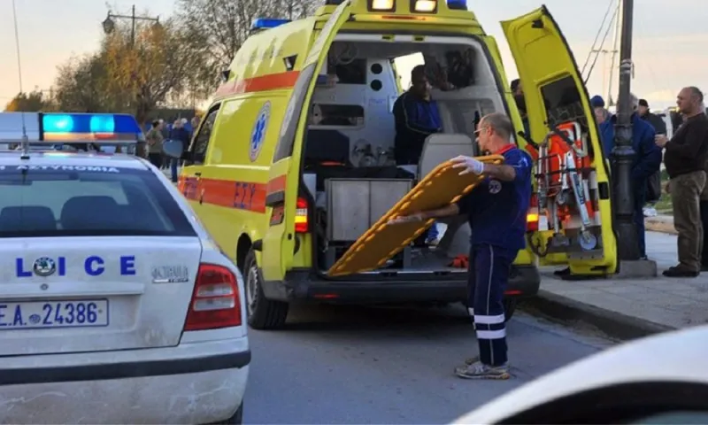 Θεσσαλονίκη: Τροχαίο με μετανάστες - Ένας νεκρός, οκτώ τραυματίες (vid)