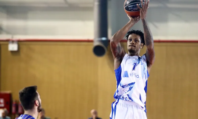 Basket League-Top 5: «Οδοστρωτήρας» Τζόουνς (vid)