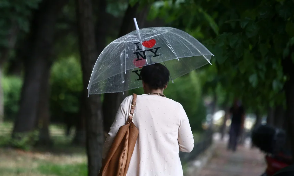 Καιρός: Έρχονται βροχές και πτώση θερμοκρασίας