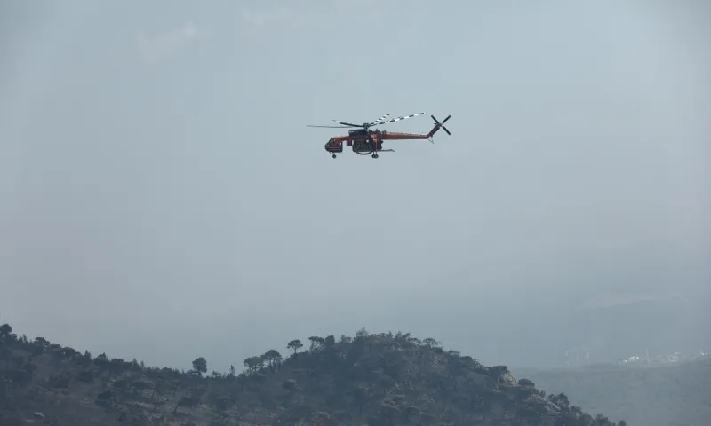 Φωτιά στον Βαρνάβα το μεσημέρι της Τρίτης (3/10)