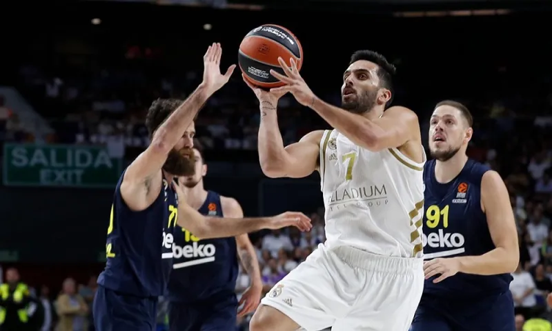 Ρεάλ- Φενερμπαχτσέ 81-77: Δια χειρός Καμπάτσο