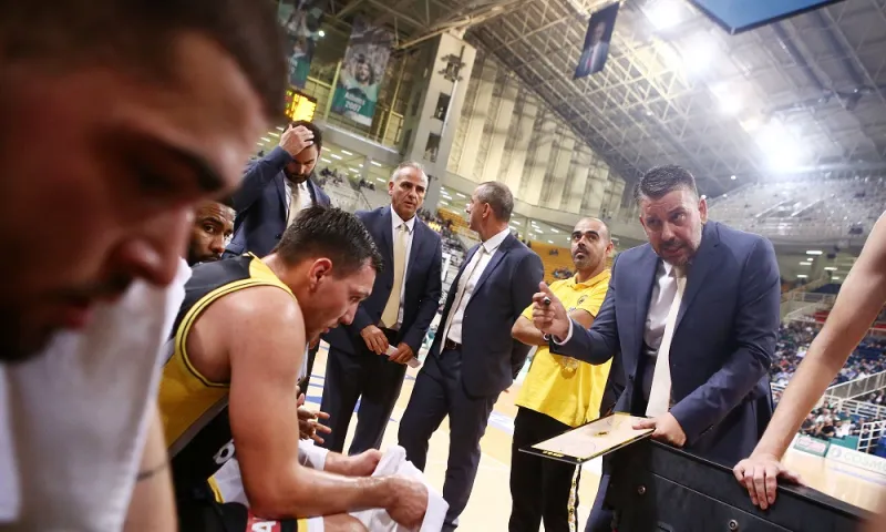 Λιμνιάτης: «Να είμαστε σοβαροί κόντρα στον Κολοσσό»