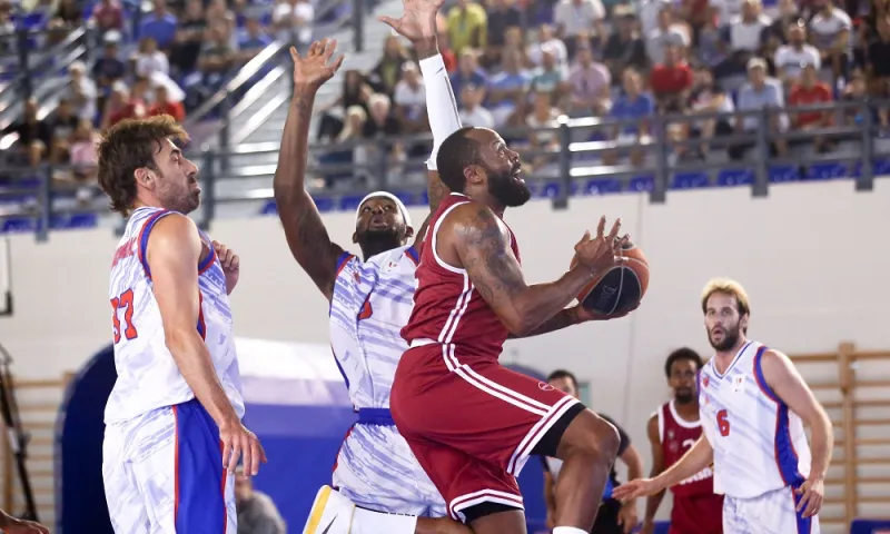 Πανιώνιος- Ήφαιστος 69-83 : Διπλό με σούπερ Σμιθ