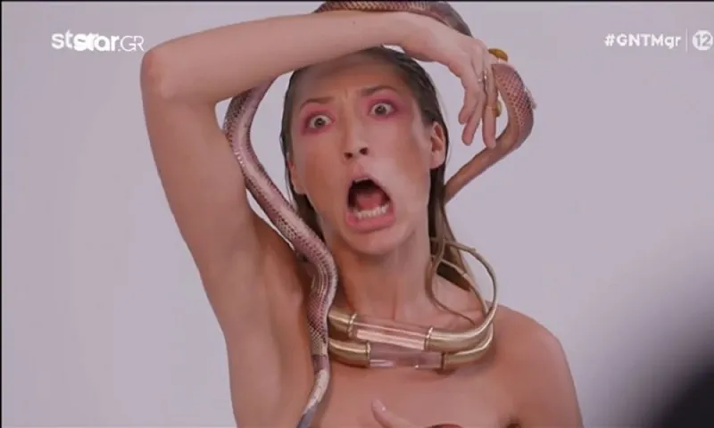 GNTM 2: Της μπήκε το φίδι στο παντελόνι (vid)
