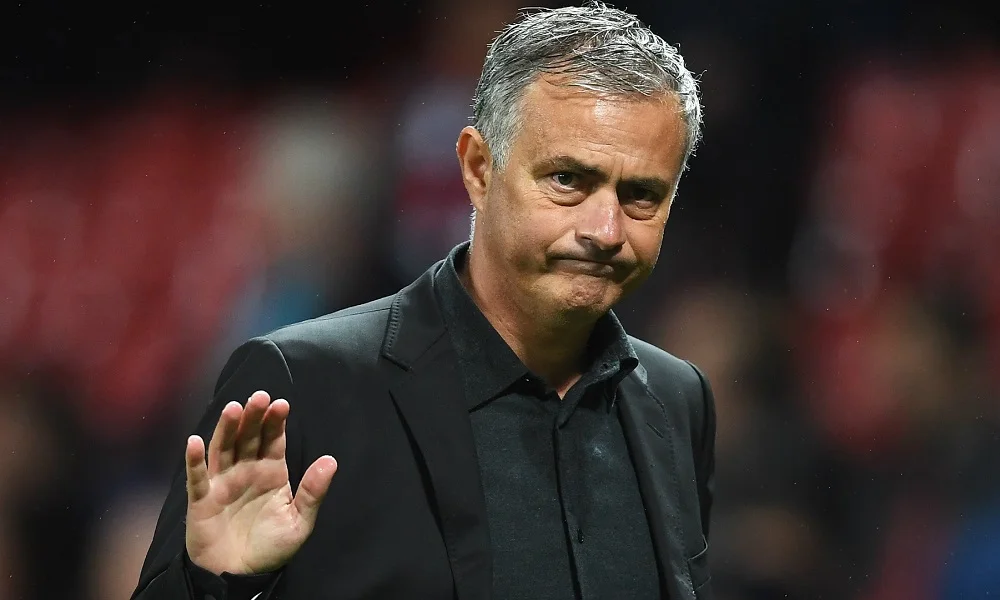 Μουρίνιο: «Πόρτα» σε Λιόν, θέλει Premier League!