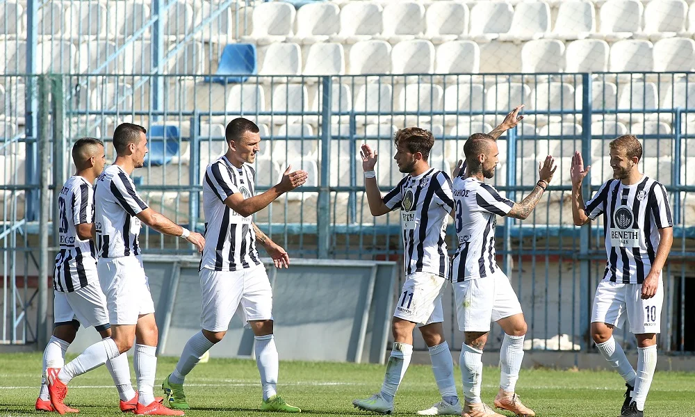 Απόλλων Σμύρνης - Παναχαϊκή 3-1: «Πετάει» η «Ελαφρά Ταξιαρχία»