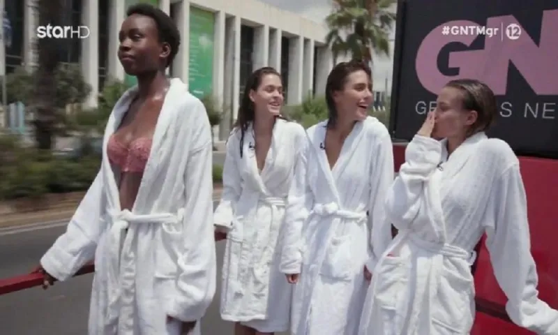 GNTM 2: Ζευγάρι τσακώθηκε στον δρόμο για τα μάτια των κοριτσιών (vid)