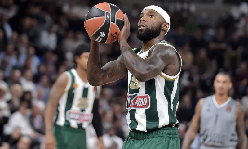 Παναθηναϊκός: Το buzzer beater του Ράις (vid)