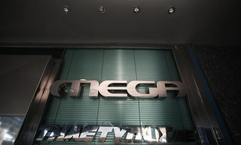 Ταινιοθήκη του Mega: Ο Μαρινάκης και οι τρεις «σύμμαχοι»