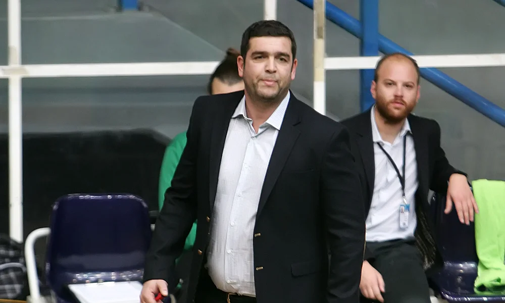 ΠΑΟΚ - βόλεϊ: Ανακοίνωσε Δεληκώστα στον πάγκο