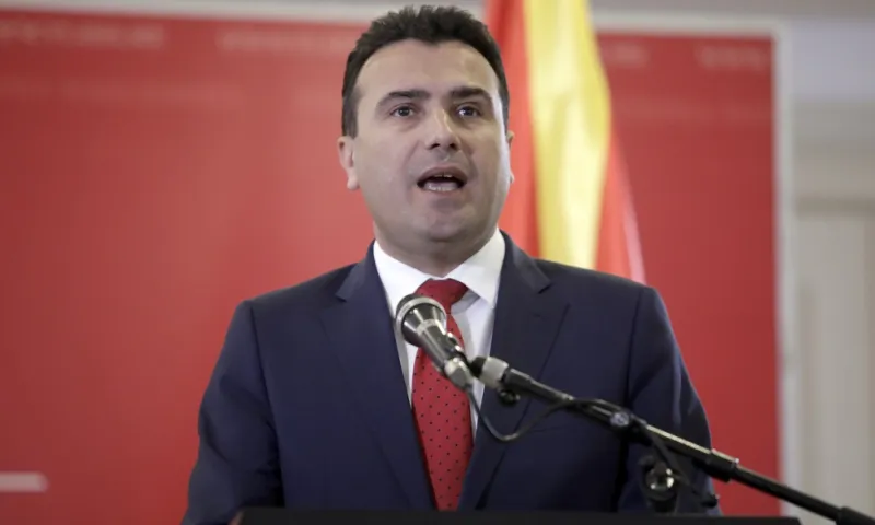 Πρόωρες εκλογές στα Σκόπια - Ζάεφ: «Ιστορικό λάθος από την ΕΕ»