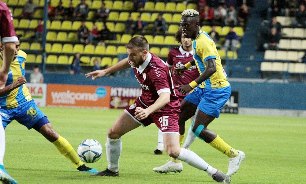 Παναιτωλικός - ΑΕΛ 1-1 στο ημίχρονο: Δείτε τα γκολ (vids)