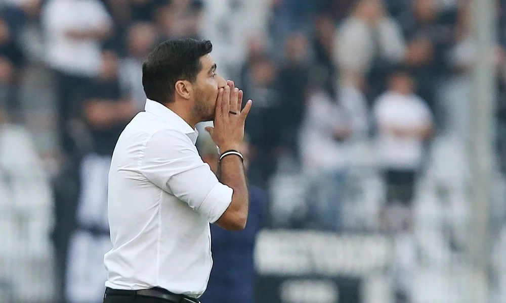 Φερέιρα: «Ο μπακ παγκόσμιας κλάσης και ο παίκτης-σύμβολο»