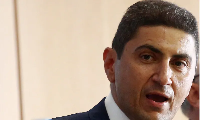 Τι είπε ο Αυγενάκης για τα επεισόδια στου Ρέντη