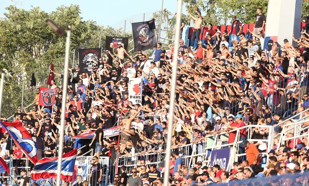 Πάνθηρες στη διοίκηση: «Φύγετε! Αυτή την π@@@να την ΠΕΡΗΦΑΝΙΑ δεν την σκέφτεστε;»