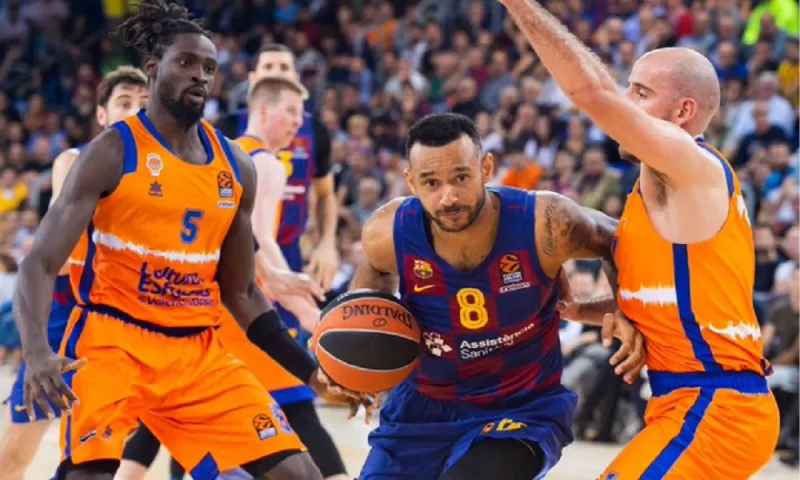 Μπαρτσελόνα- Βαλένθια 83-77: Αήττητη στην κορυφή