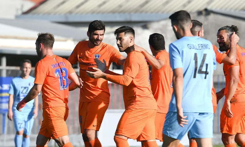 Πάτησε κορυφή ο Ιωνικός, 2-1 τη Νίκη Βόλου (vids)