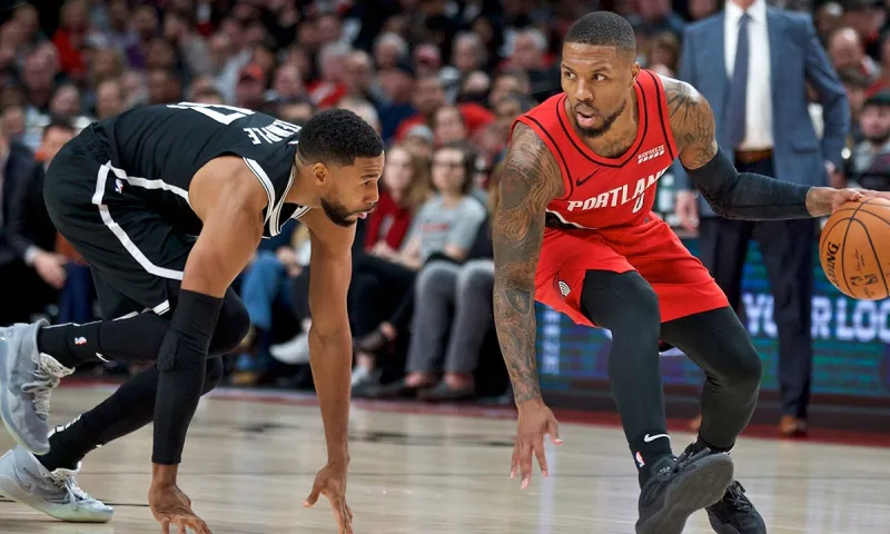 NBA: 7η σερί νίκη οι Λέικερς, 60 πόντους ο Λίλαρντ, 52 o Ράσελ! (vids)